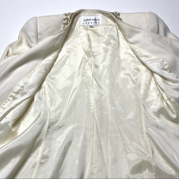 Albert Nipon Glass Bead Blazer - Picture 9 of 9